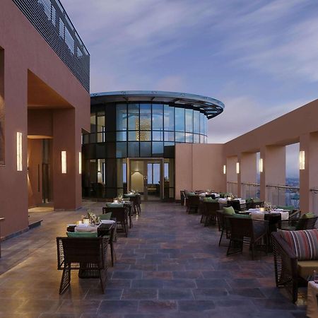 Novotel Lucknow Gomti Nagar Exterior foto